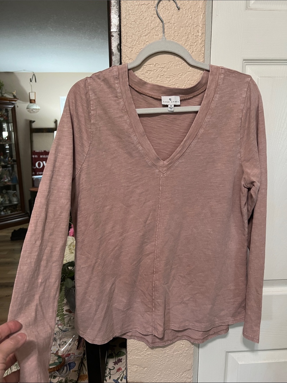 New True Craft M Mauve V-Neck Long Sleeve Tee